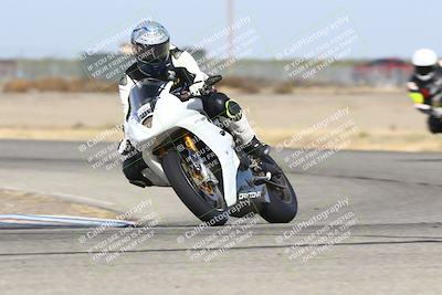 media/Oct-13-2025-Lets Ride (Mon) [[1a1cd08581]]/B Group/1020am (Sweeper)/